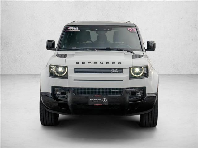 Land Rover Defender 2023