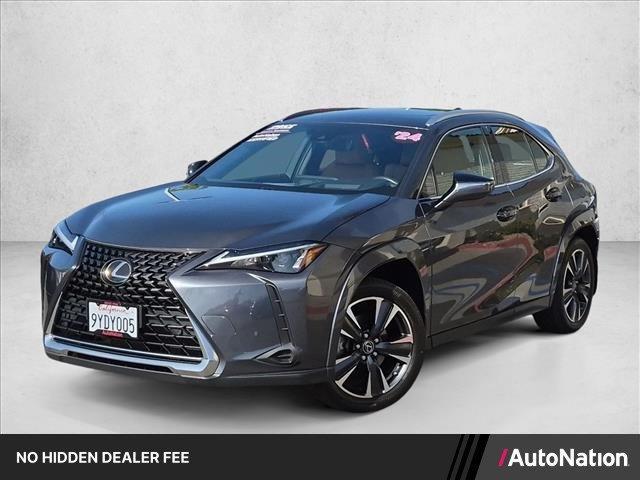 Lexus UX 2024