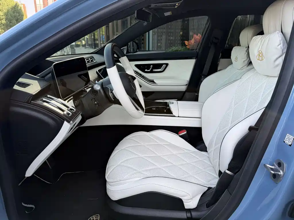 Mercedes-Benz Maybach S-Класс 2023