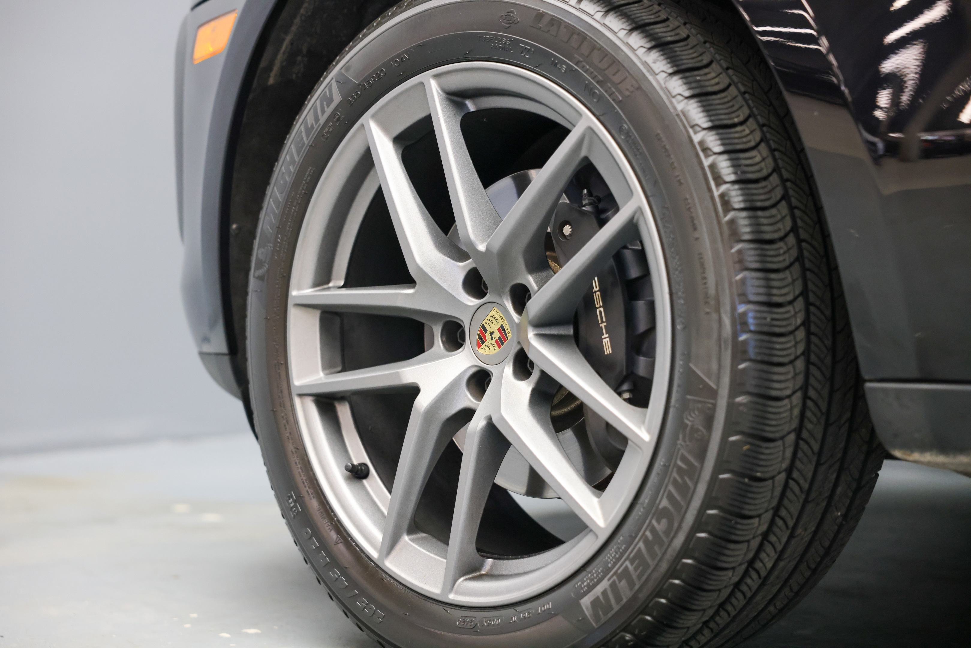 Porsche Macan 2025