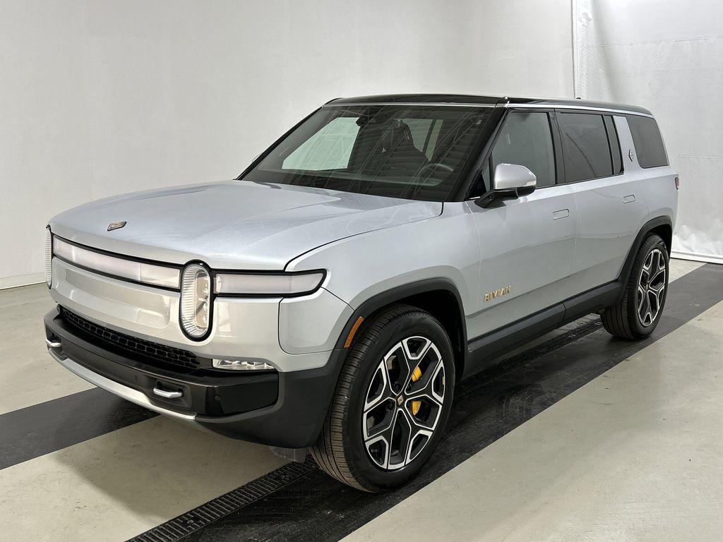 Rivian R1S 2023