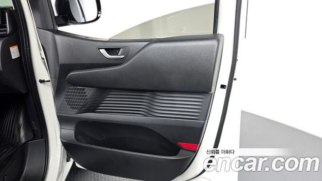 Hyundai Staria 2026