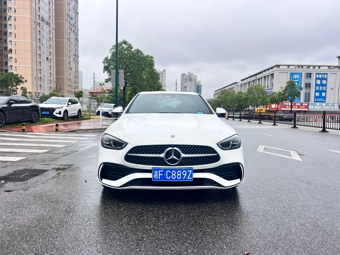 Mercedes-Benz C-Класс 2025