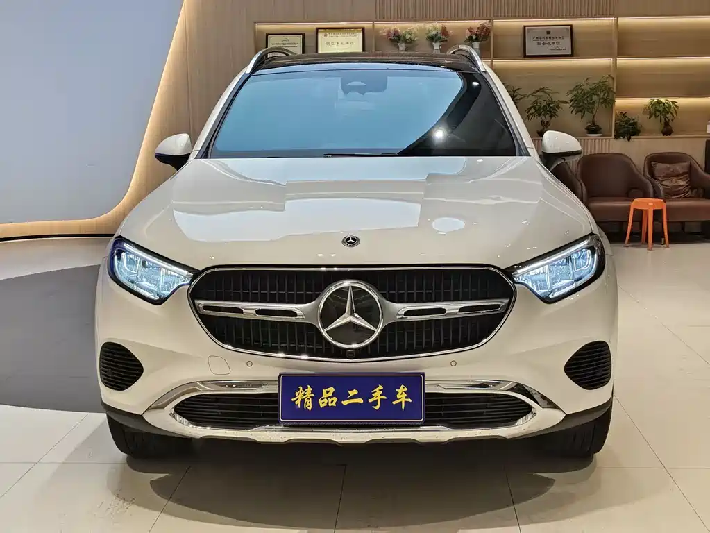 Mercedes-Benz GLC 2024