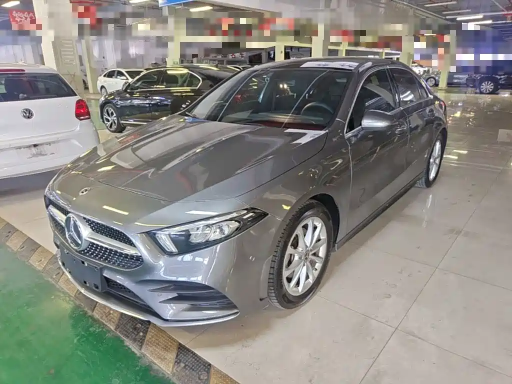 Mercedes-Benz A-Класс 2021