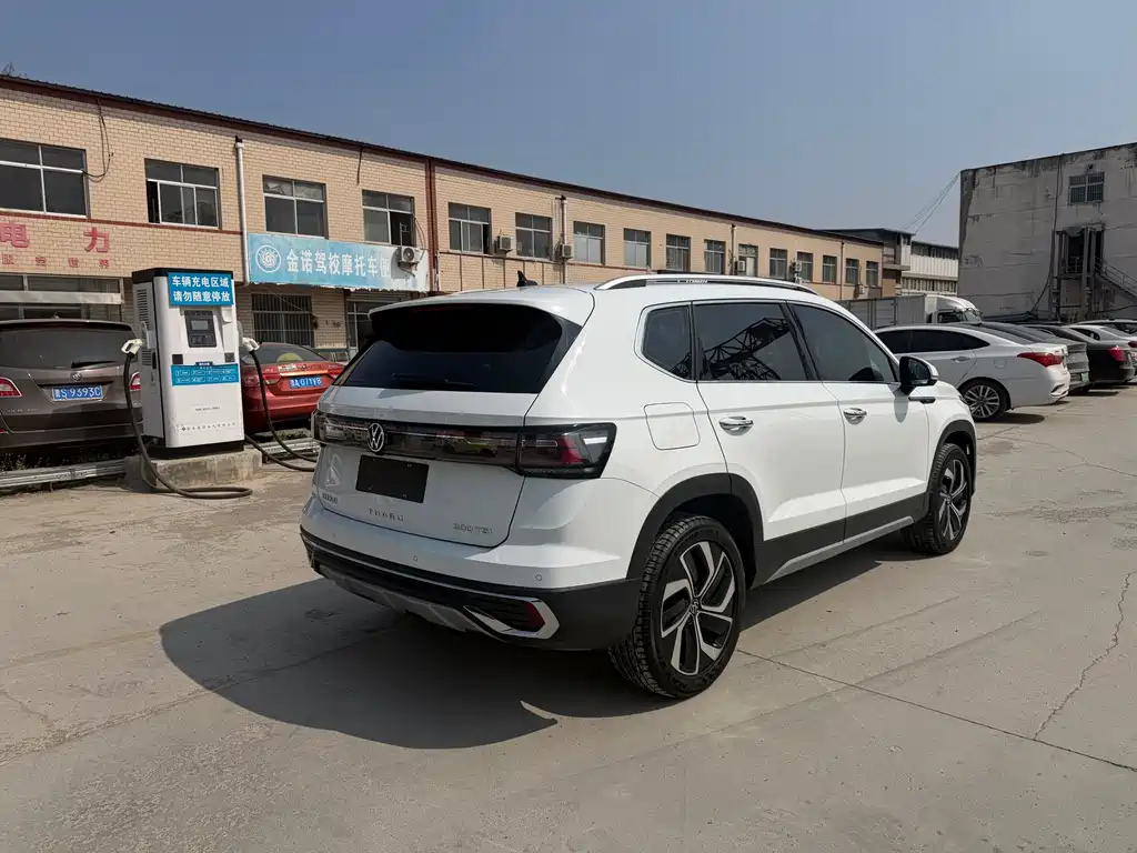 Volkswagen Tharu 2024