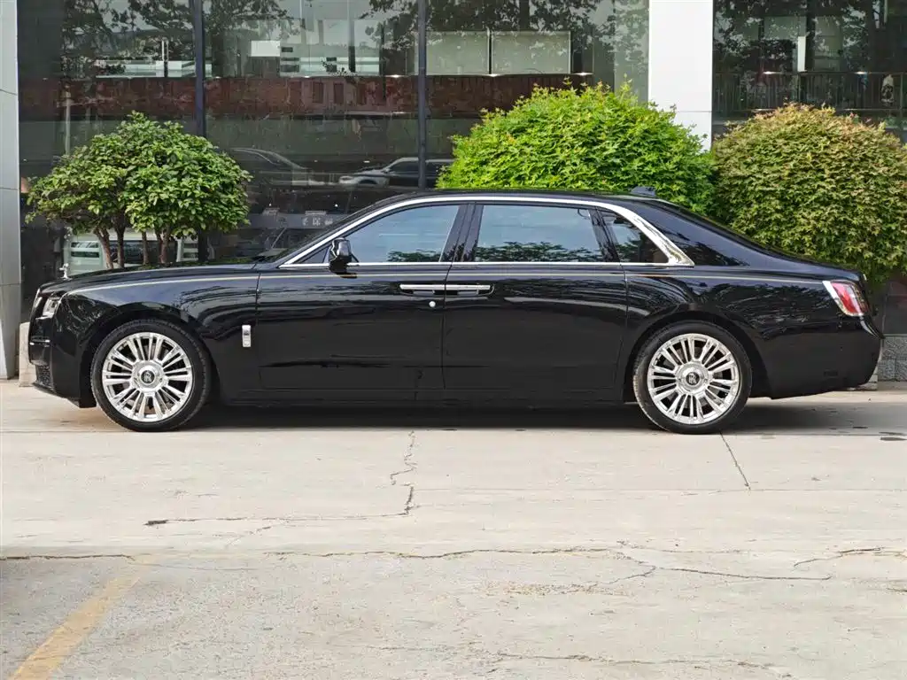 Rolls-Royce Ghost 2022