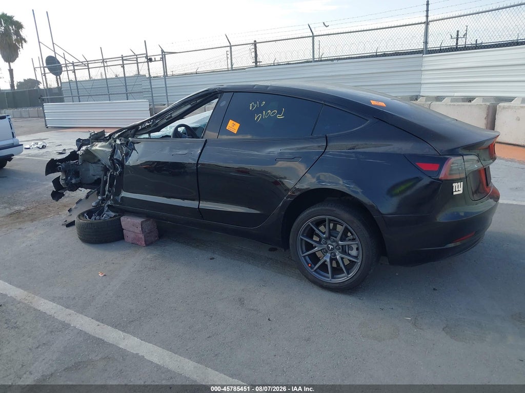 Tesla Model 3 2023
