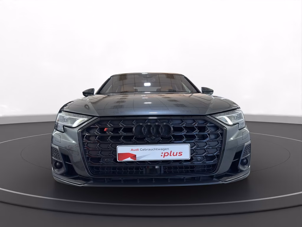 Audi S8 2023