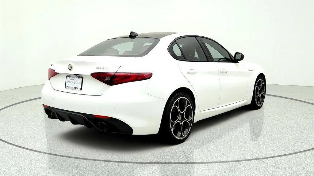 Alfa Romeo Giulia 2023