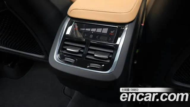 Volvo XC60 2023