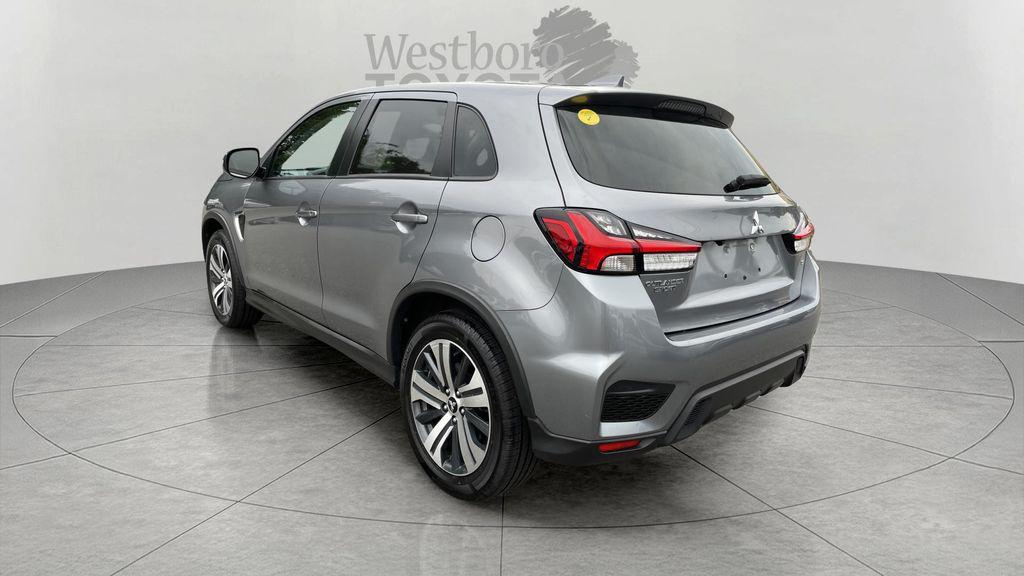 Mitsubishi Outlander Sport 2024