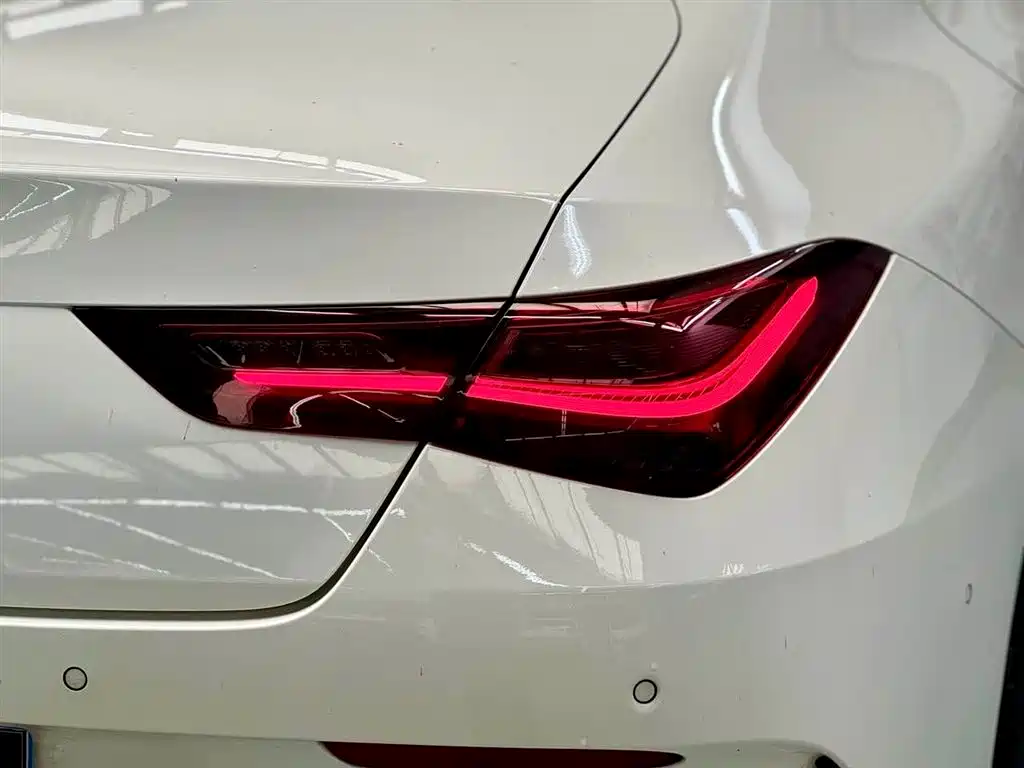 Mercedes-Benz CLA 2025
