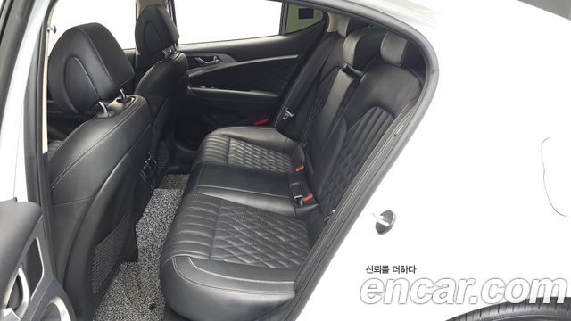 Genesis G70 2021