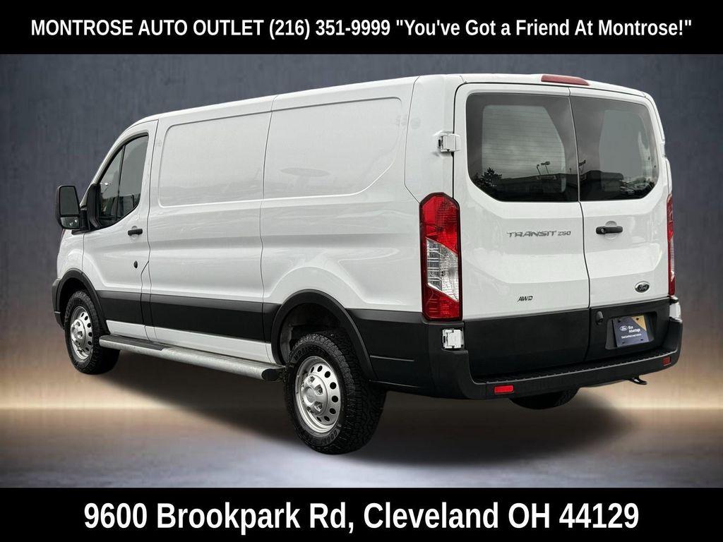 Ford Transit 2023