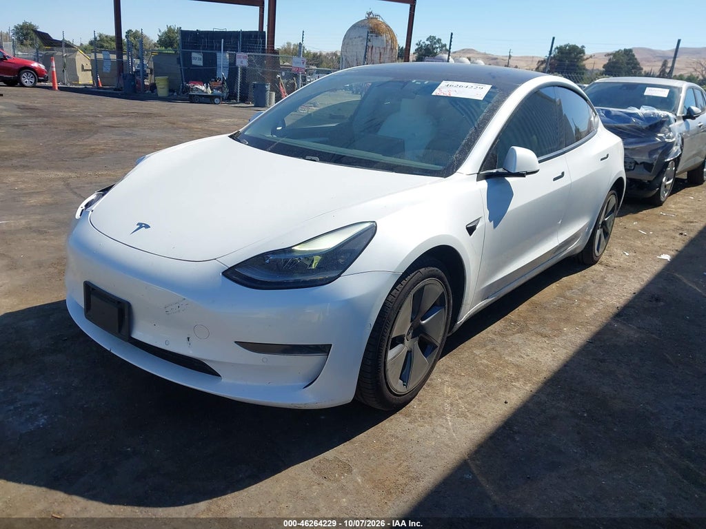 Tesla Model 3 2021