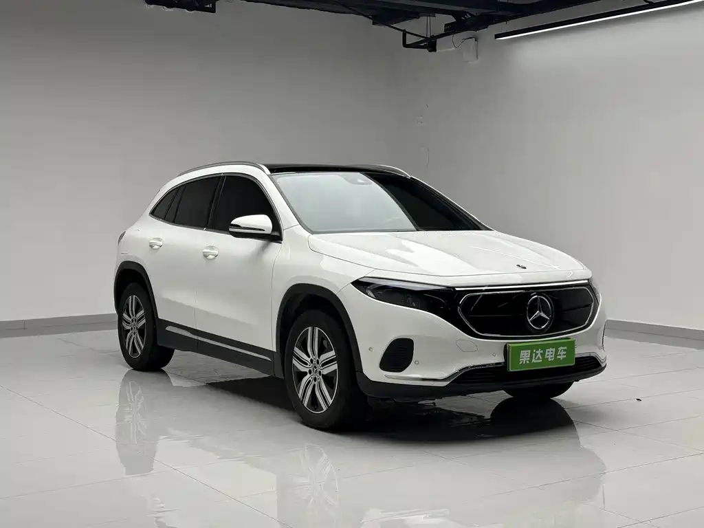 Mercedes-Benz EQA 2023