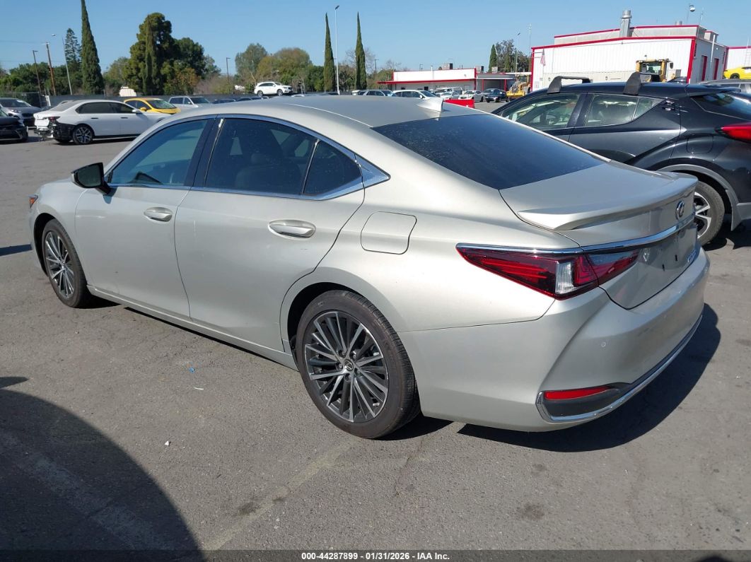 Lexus ES 2024