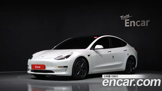 Tesla Model 3 2021