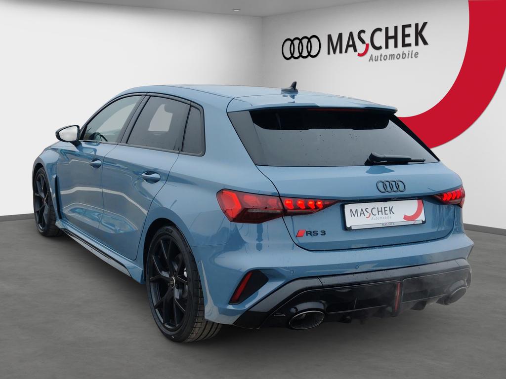 Audi RS3 2025