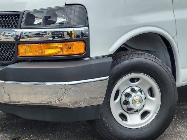 Chevrolet Express 2025