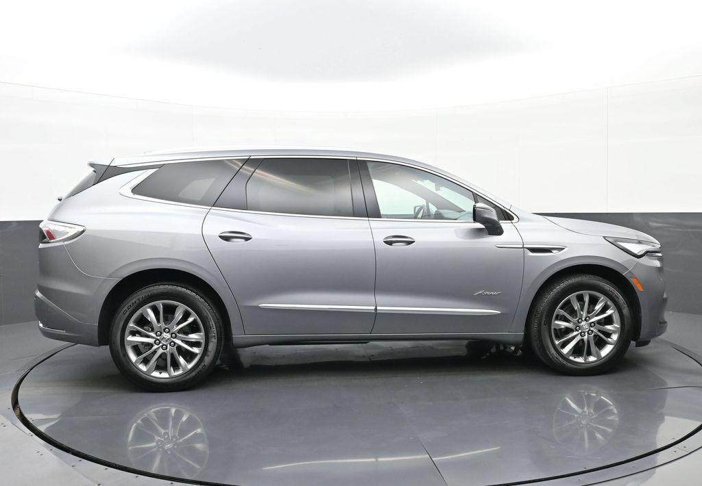 Buick Enclave 2024