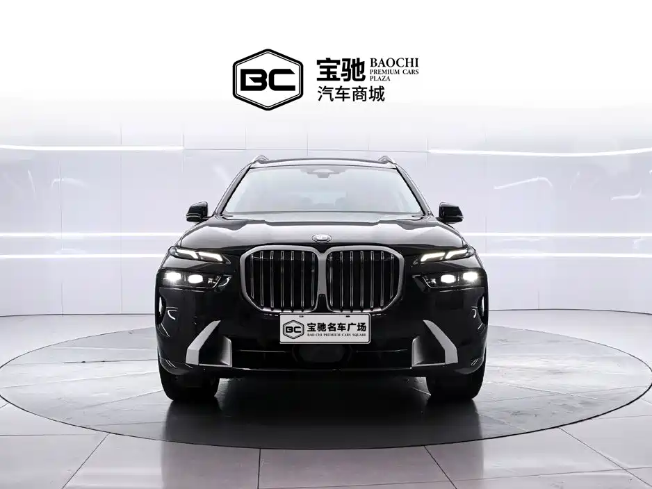 BMW X7 2024