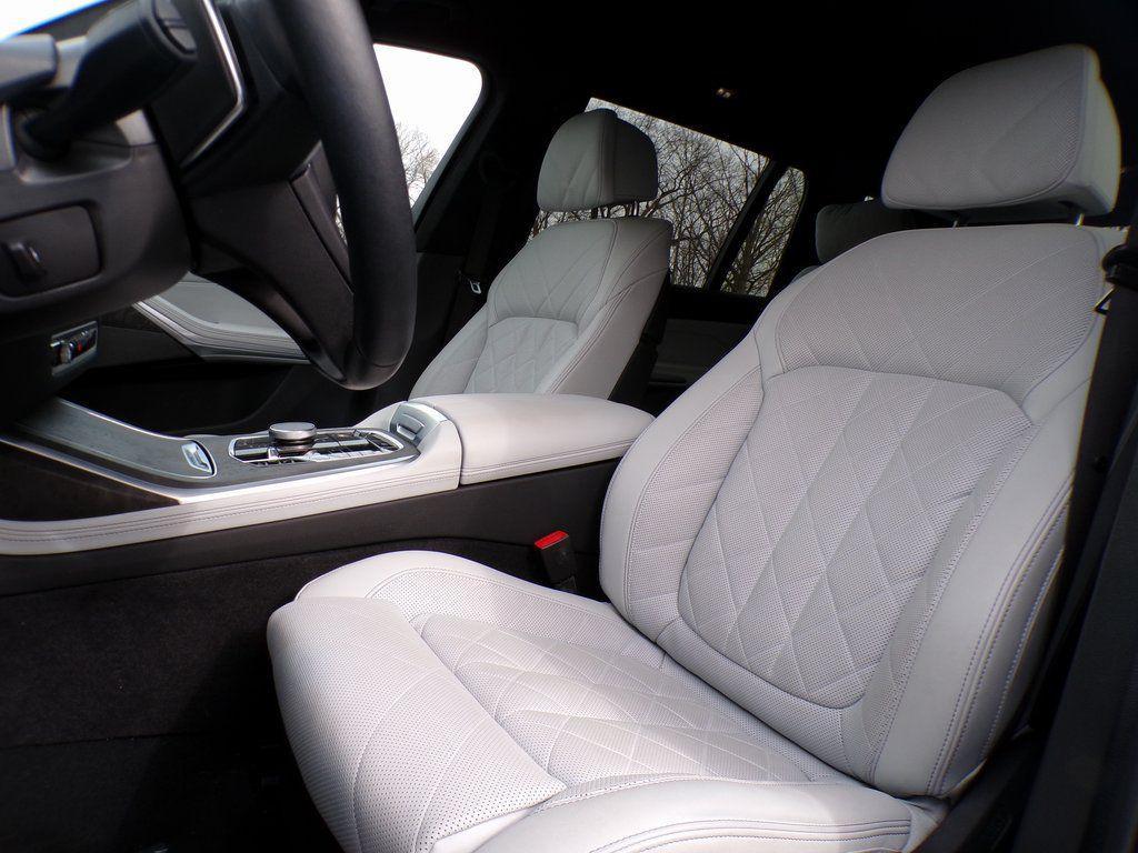 BMW X7 2024