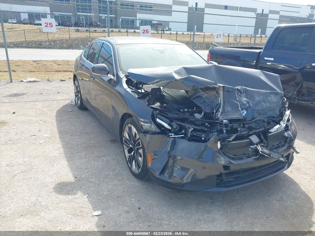 BMW i5 2024