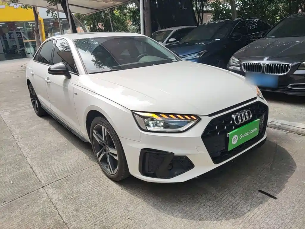 Audi A4 2022