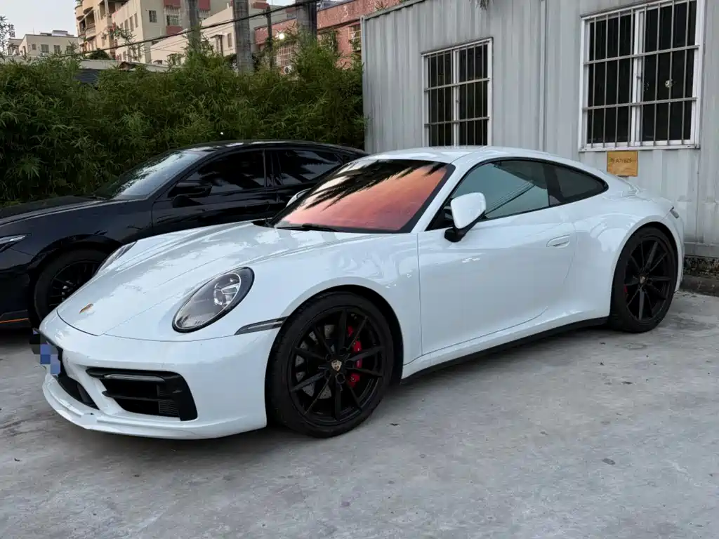 Porsche 911 2024