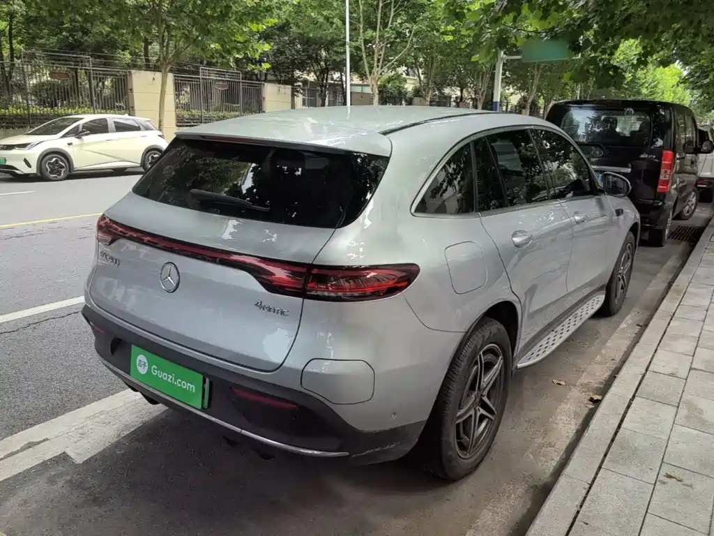 Mercedes-Benz EQC 2022