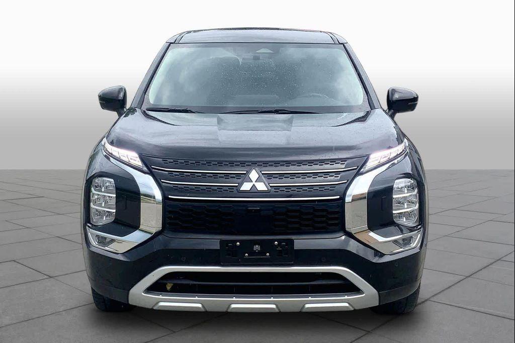 Mitsubishi Outlander 2024