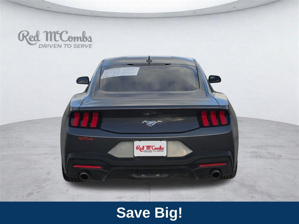 Ford Mustang 2025