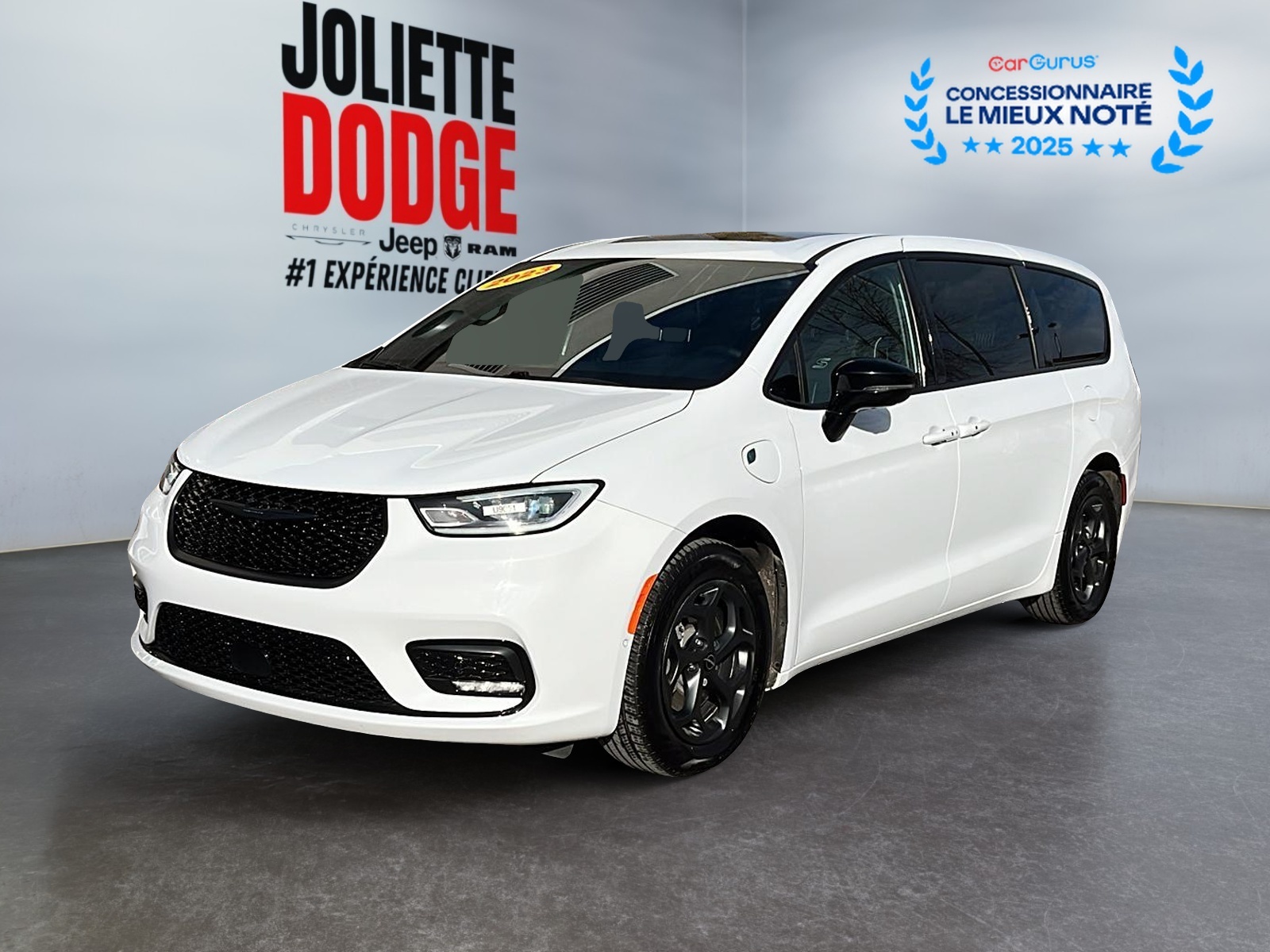 Chrysler Pacifica 2023