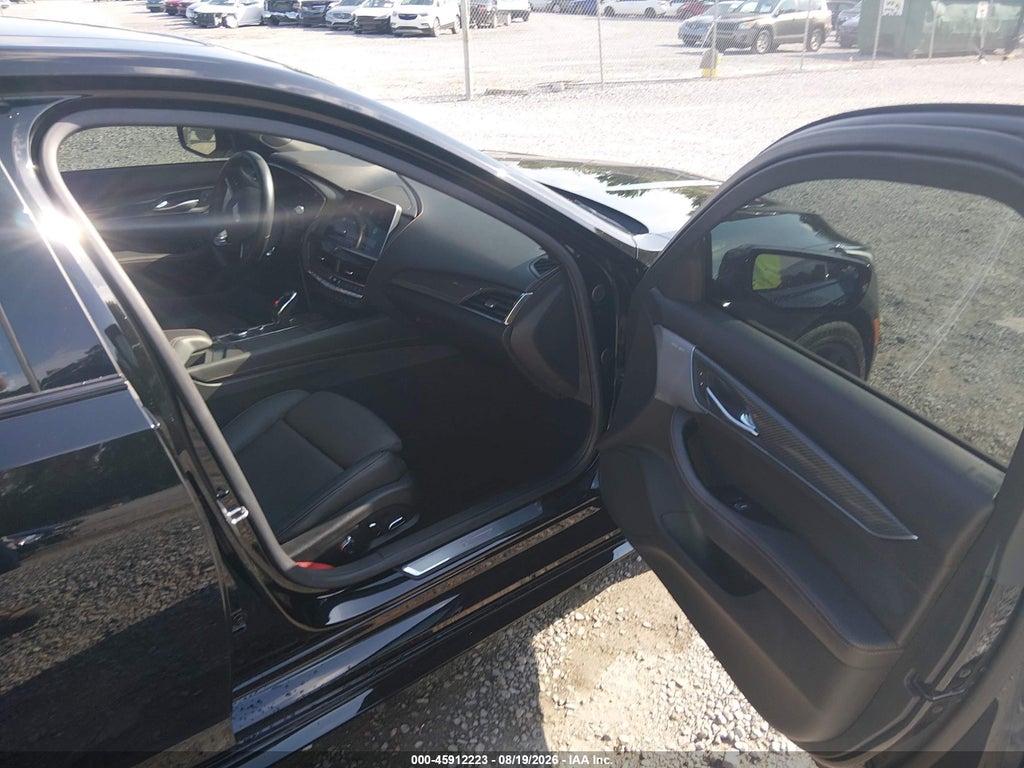Cadillac CT5-V 2023