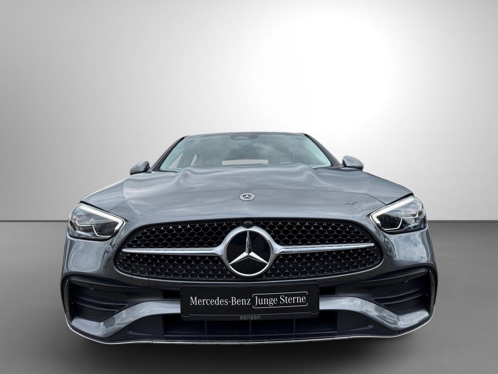Mercedes-Benz C 200 2025