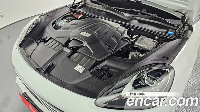 Porsche Cayenne 2020