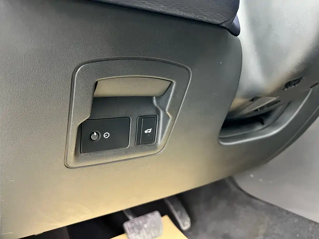 Land Rover Range Rover Velar 2023