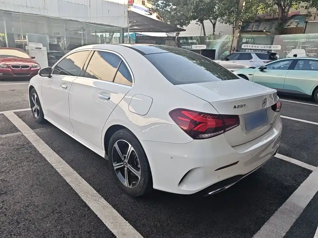 Mercedes-Benz A-Класс 2022