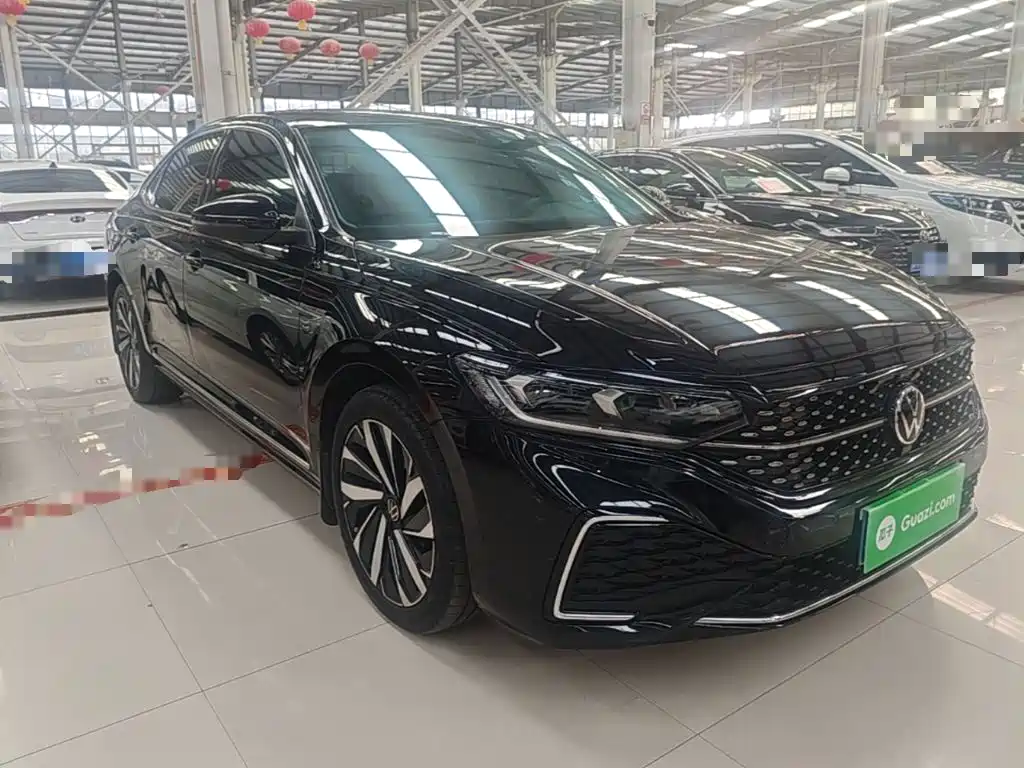 Volkswagen Passat 2022