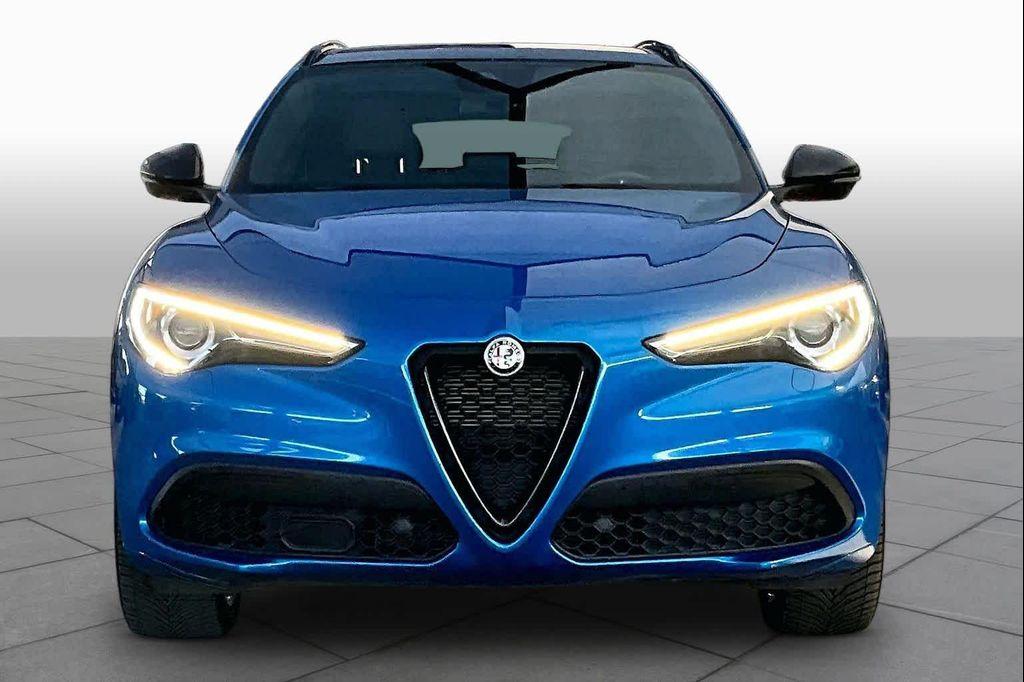 Alfa Romeo Stelvio 2022