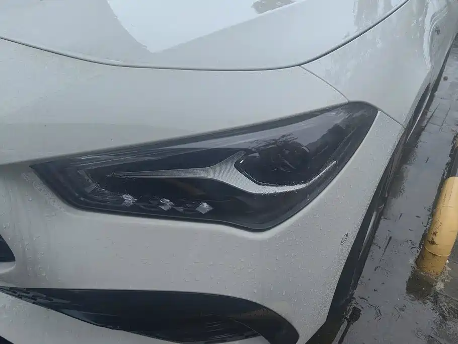 Mercedes-Benz CLA 2024