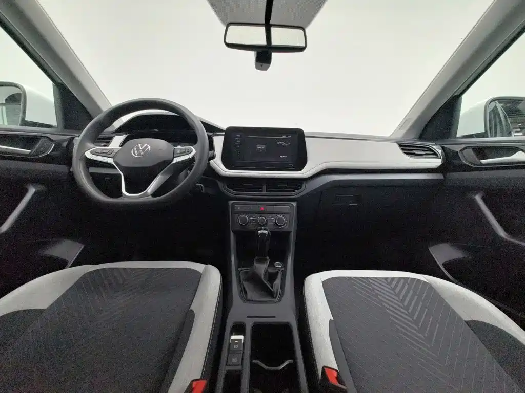 Volkswagen Tharu 2025