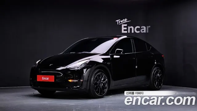 Tesla Model Y 2022