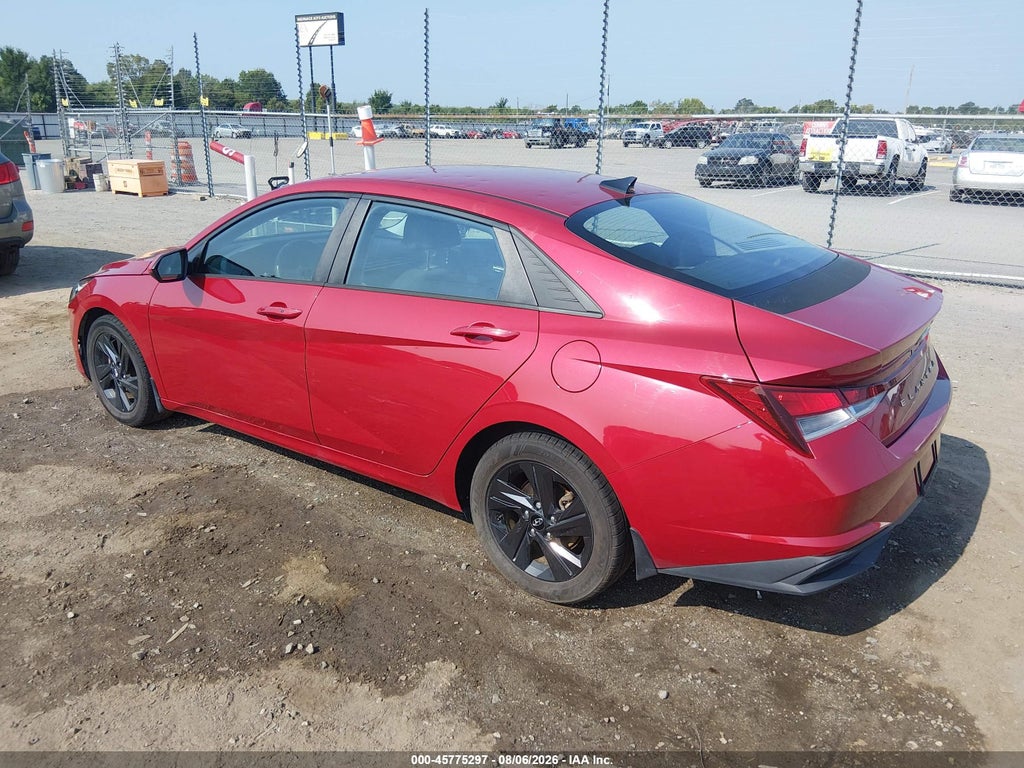 Hyundai Elantra 2021