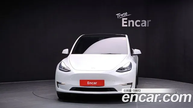 Tesla Model Y 2021