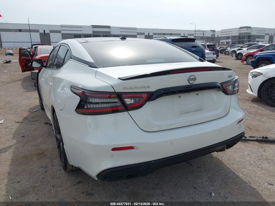 Nissan Maxima 2023