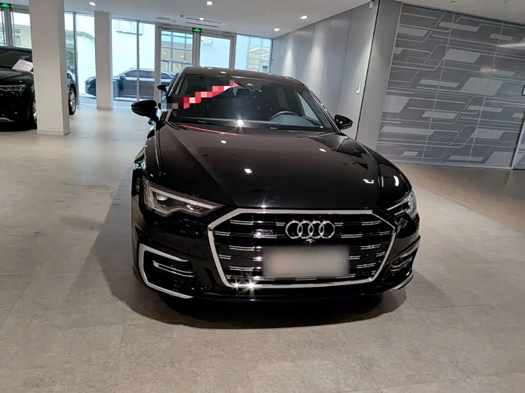 Audi A6 2025