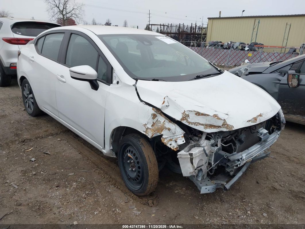 Nissan Versa 2021